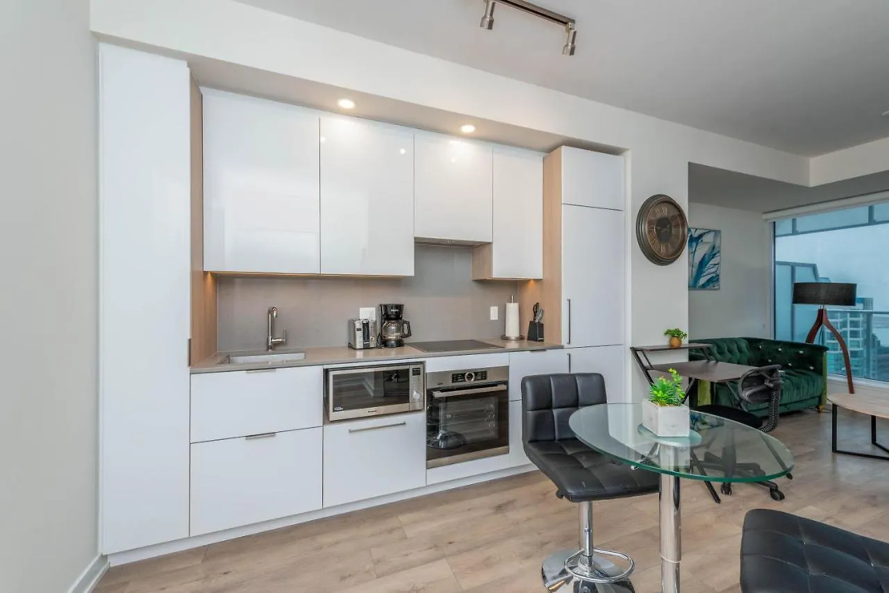 Pristine 1Br + Den -Harbour Front Toronto Downtown - Apartment Canada